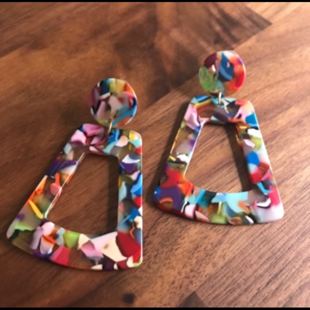 Geometric Acrylic Multicolored Earrings - Picture 4 of 5